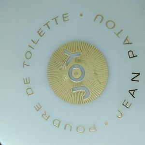 Joy jean paton powder made in Paris